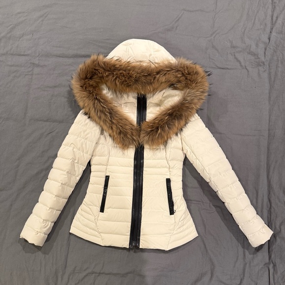 Mackage Coat - Picture 2 of 15